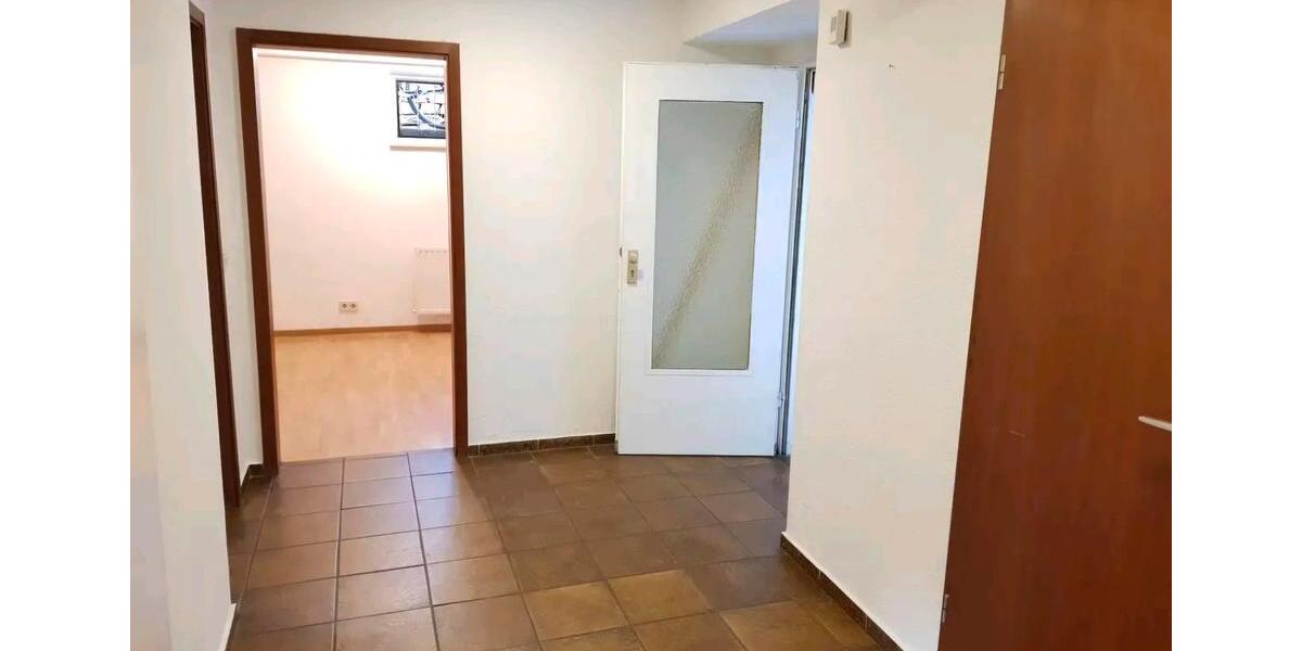 Etagenwohnung Neuwied Block - 2 Zimmer, 52 m&sup2;, 420&euro; | Angebot:25965337