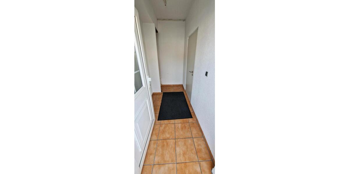 Erdgeschoßwohnung Neuwied - 2 Zimmer, 60 m&sup2;, 700&euro; | Angebot:25886578