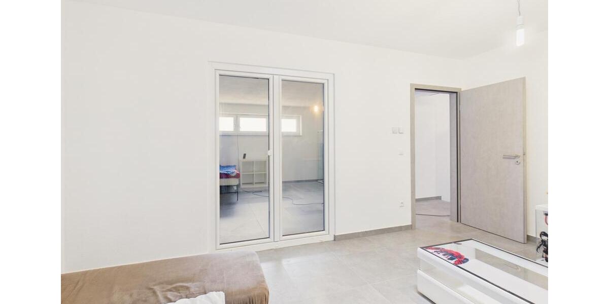 Etagenwohnung Halsenbach - 4 Zimmer, 106 m&sup2;, 1.200&euro; | Angebot:24810655