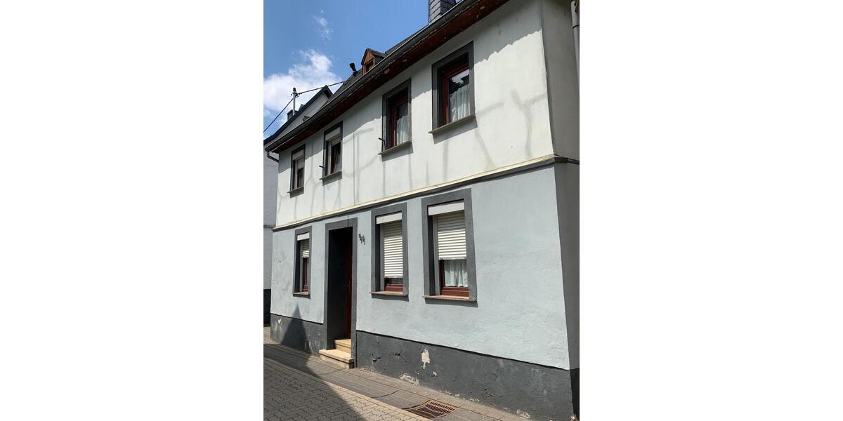 Einfamilienhaus Bendorf - 4 Zimmer, 80 m&sup2;, 99.000&euro; | Angebot:27062411