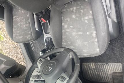 Opel Corsa 194.709 km 2.200 &euro; Rheinbrohl 56598