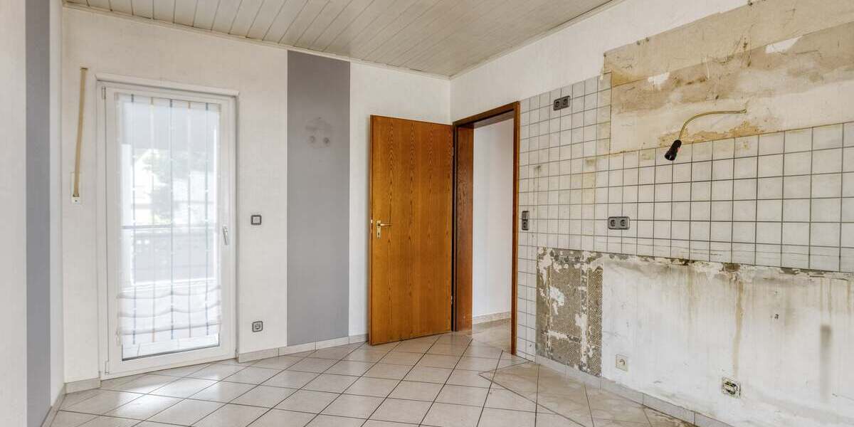Großes Einfamilienhaus in ruhiger Lage am Aubach - Einfamilienhaus Staudt | Angebot:26586160