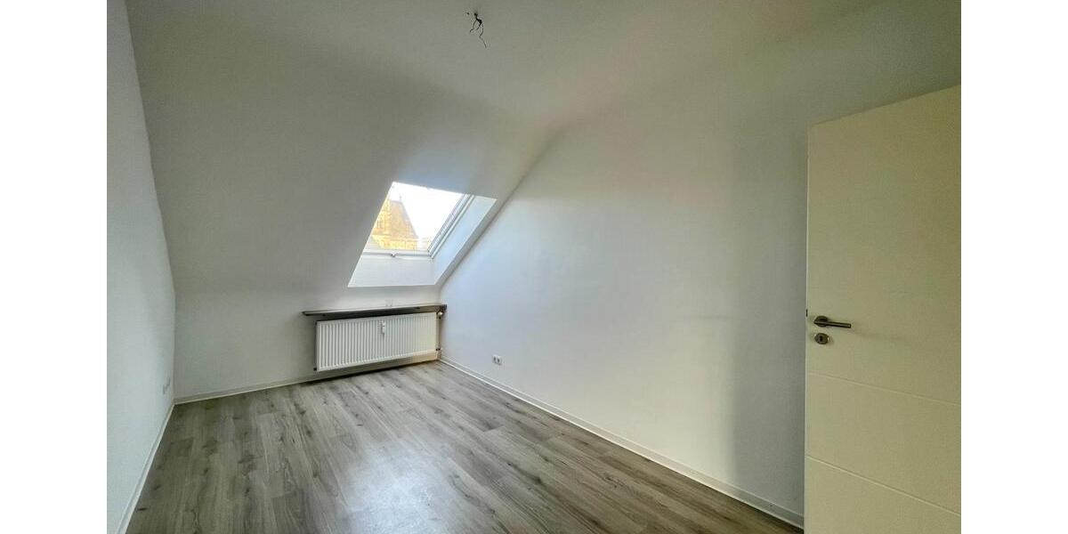 Dachgeschoßwohnung Koblenz - 3 Zimmer, 84 m&sup2;, 795&euro; | Angebot:25378756