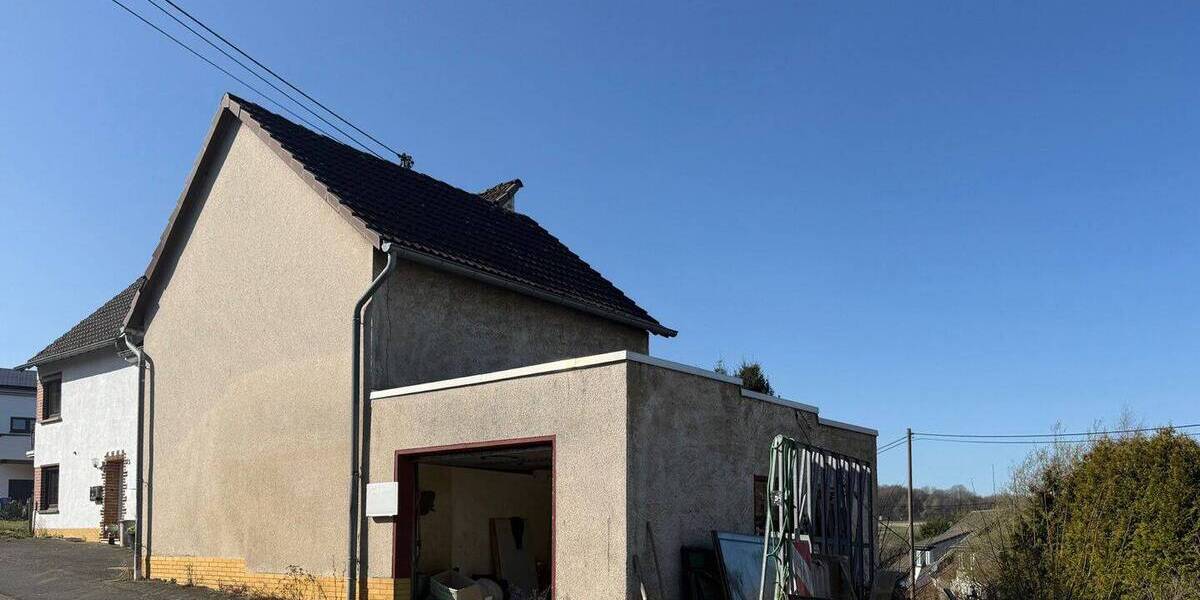 Mehrfamilienhaus, Wohnhaus Neustadt (Wied) Borscheid - 8 Zimmer, 200 m&sup2;, 295.000&euro; | Angebot:25970109