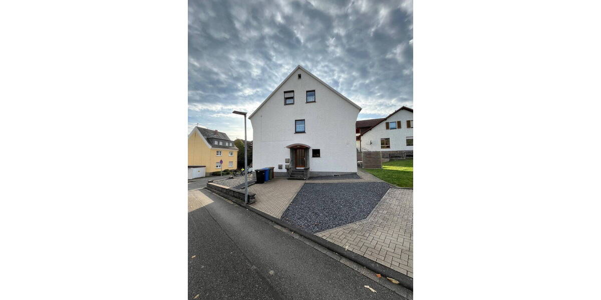 Mehrfamilienhaus, Wohnhaus Niederbieber Niederbieber - 1 Zimmer, 214 m&sup2;, 479.000&euro; | Angebot:26627615