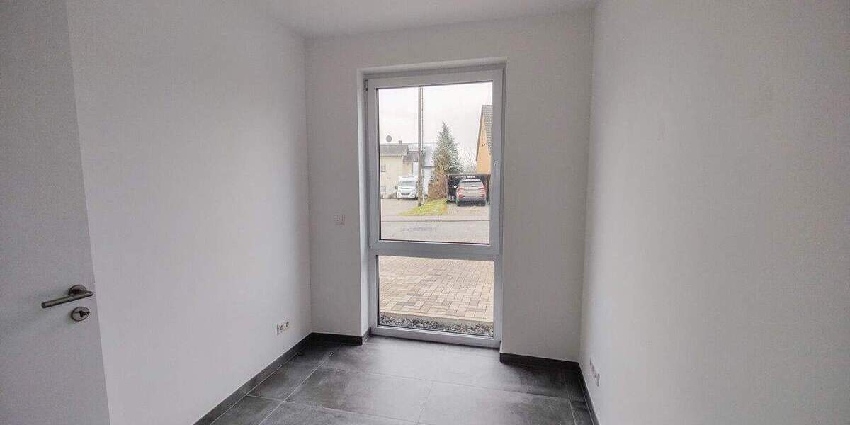 Etagenwohnung Flammersfeld - 3 Zimmer, 75 m&sup2;, 235.000&euro; | Angebot:25738165