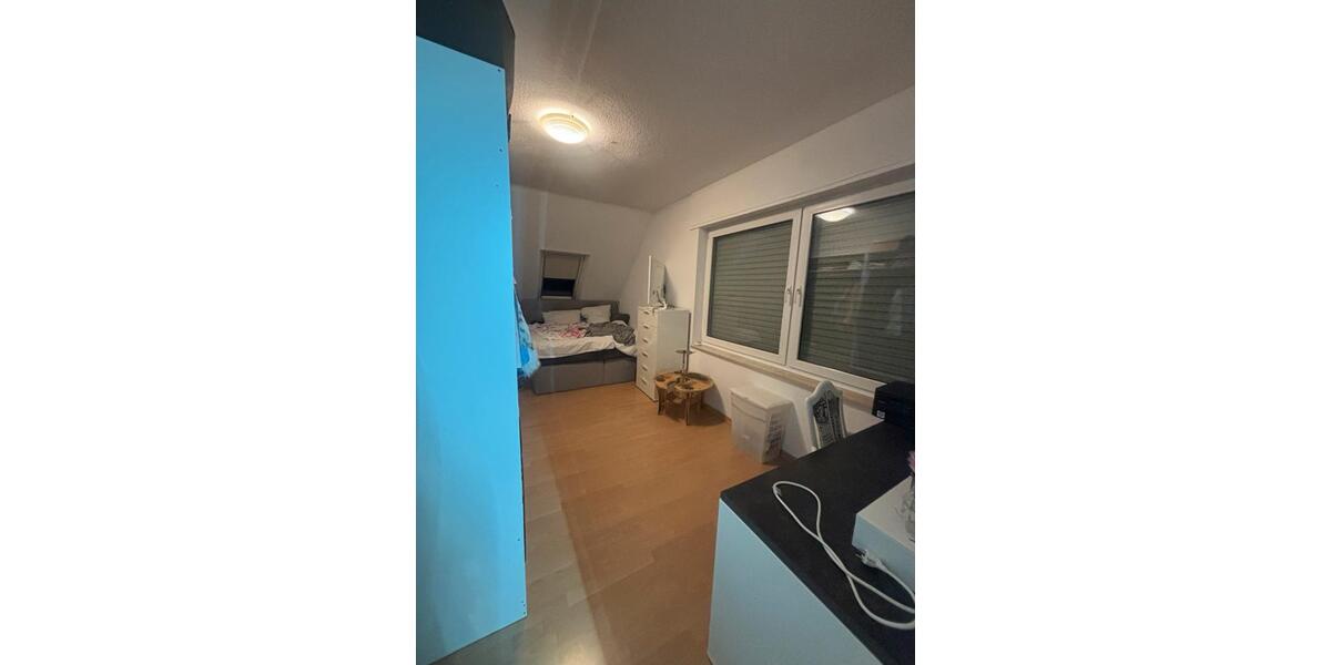 Dachgeschoßwohnung Koblenz Bisholder - 3 Zimmer, 15 m&sup2;, 412&euro; | Angebot:25516752