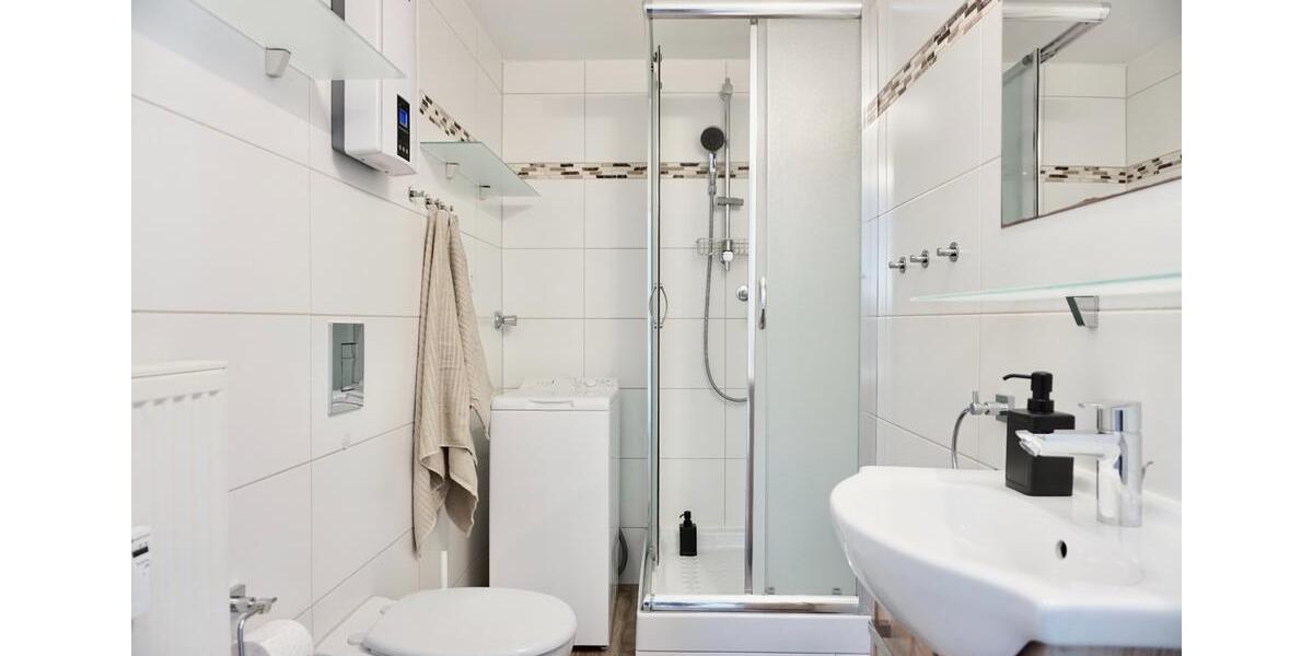 Etagenwohnung Koblenz Arenberg-Immendorf - 1 Zimmer, 1.200 m&sup2;, 1.200&euro; | Angebot:25632407