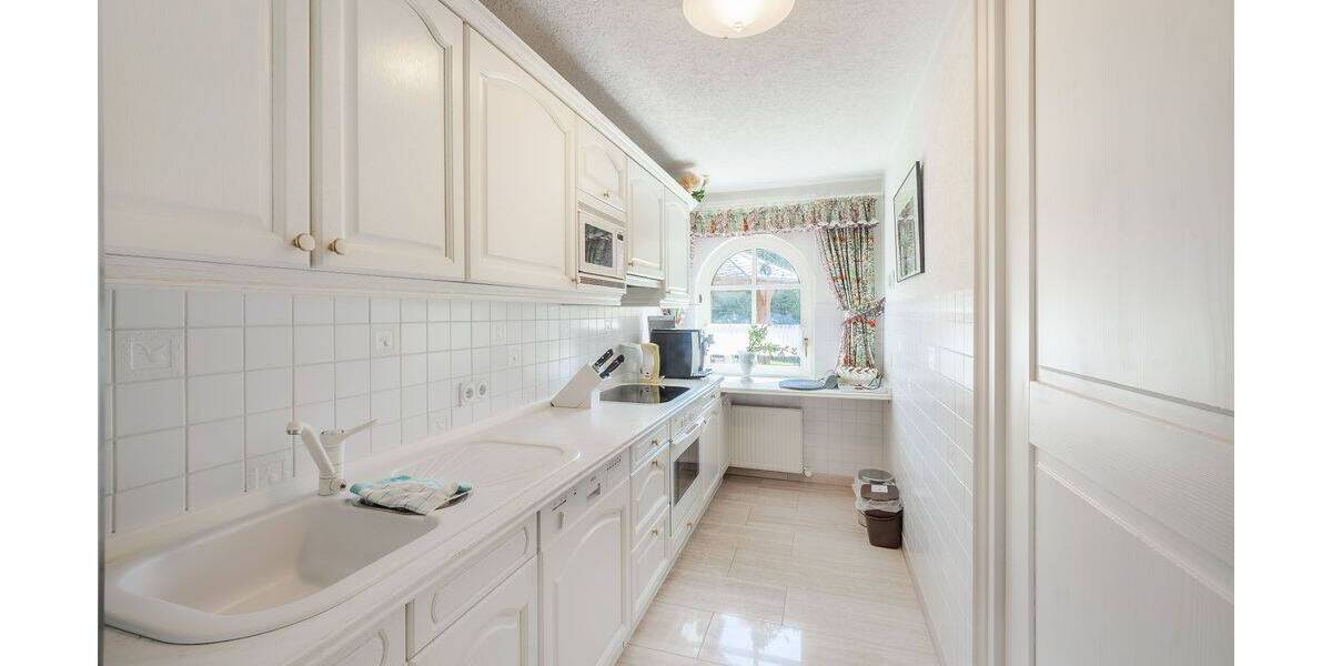 Einfamilienhaus Raubach - 8 Zimmer, 262 m&sup2;, 995.000&euro; | Angebot:25845622