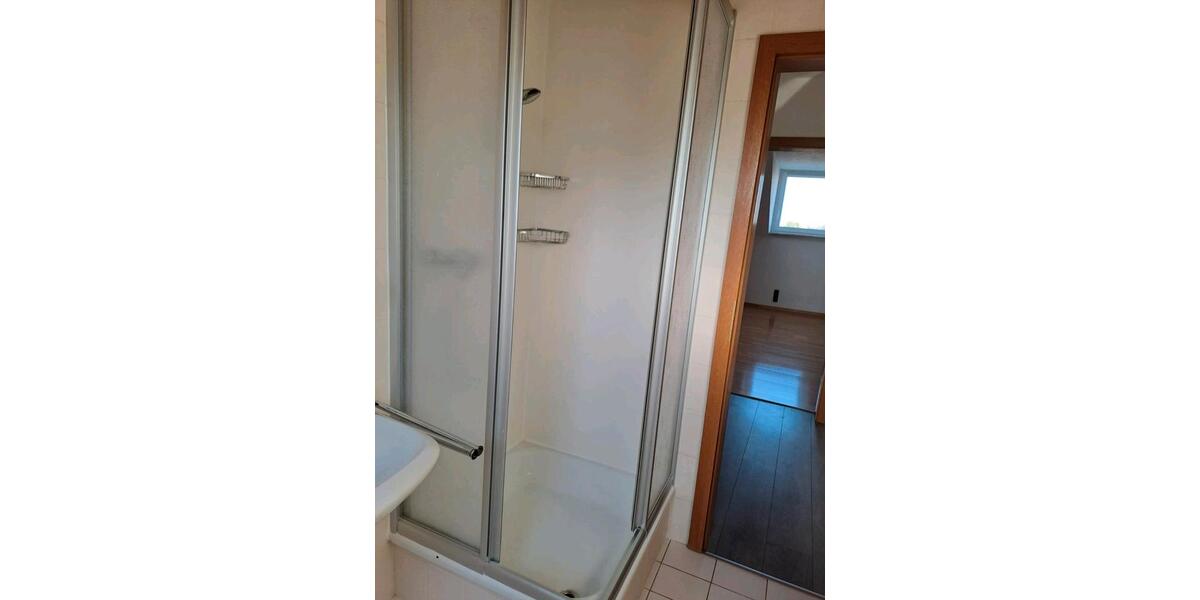 Dachgeschoßwohnung Bad Honnef - 2 Zimmer, 65 m&sup2;, 900&euro; | Angebot:25947683