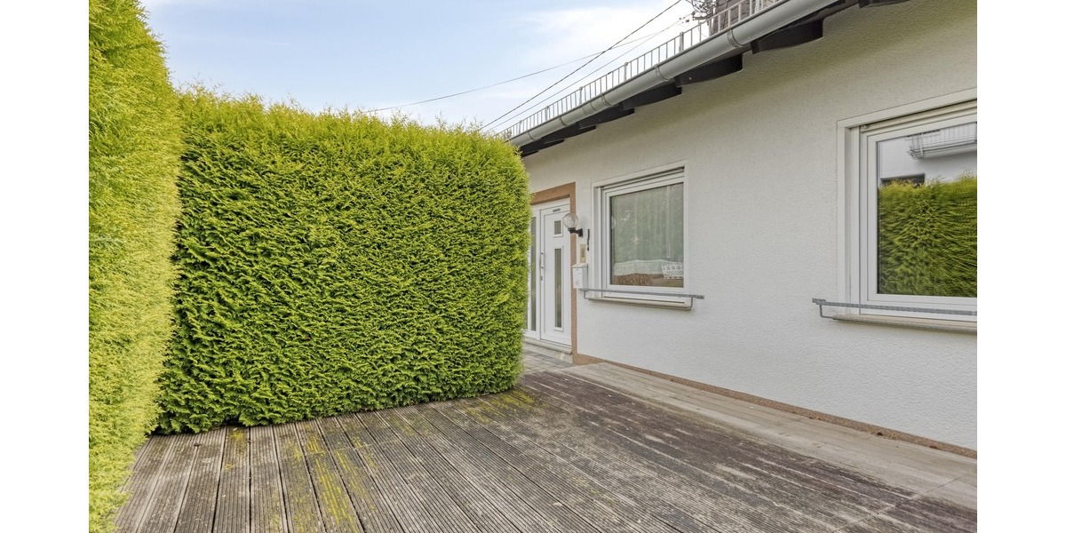 Großes Einfamilienhaus in ruhiger Lage am Aubach - Einfamilienhaus Staudt | Angebot:26586160