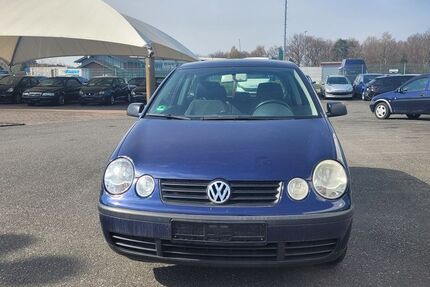VW Polo 220.152 km 690 &euro; Vettelschoss 53560