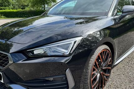 Cupra Leon 49.000 km 28.999 &euro; Becheln 56132