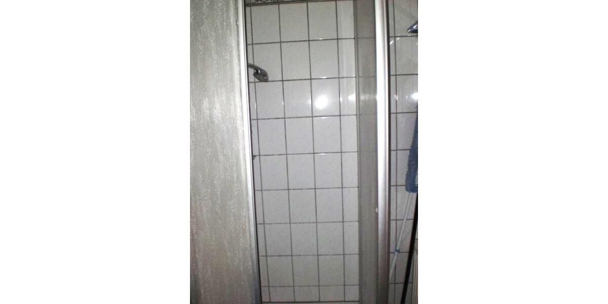 Etagenwohnung Urmitz - 1 Zimmer, 18 m&sup2;, 190&euro; | Angebot:25174635