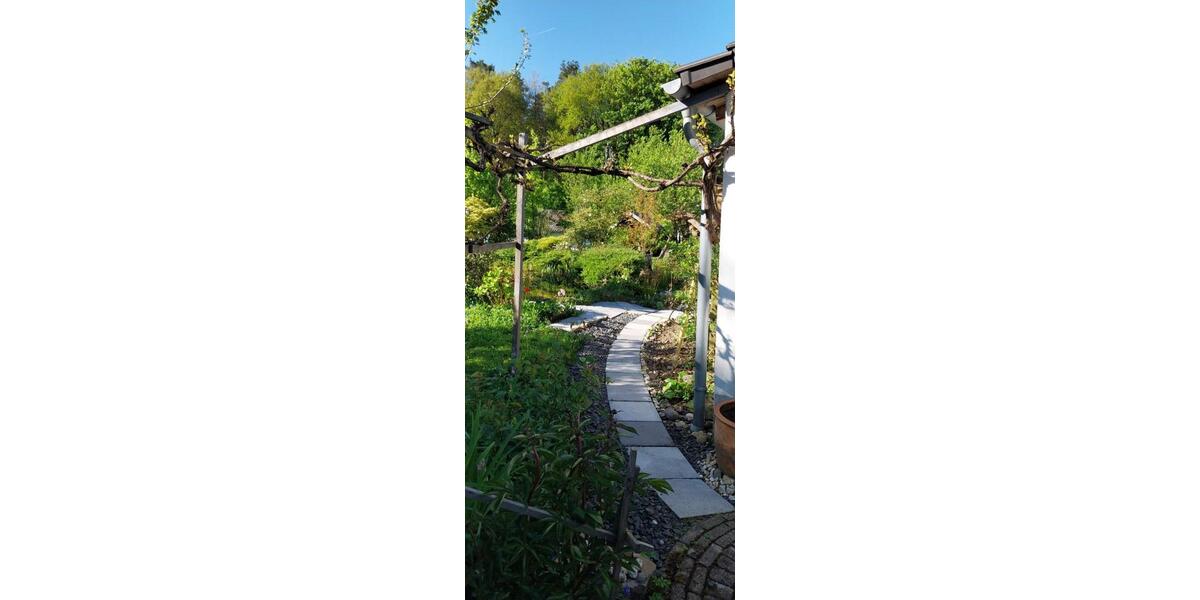 Einfamilienhaus Windhagen - 7 Zimmer, 390 m&sup2;, 695.000&euro; | Angebot:25893396