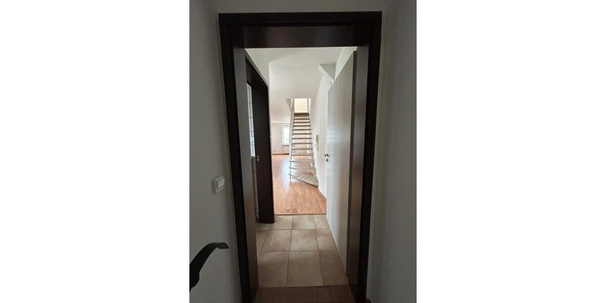 Etagenwohnung Höhr-Grenzhausen Grenzhausen - 2 Zimmer, 60 m&sup2;, 650&euro; | Angebot:25221490