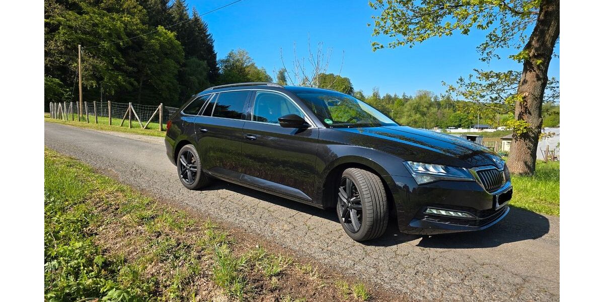 Skoda Superb 52.030 km 26.800 &euro; Dürrholz 56307