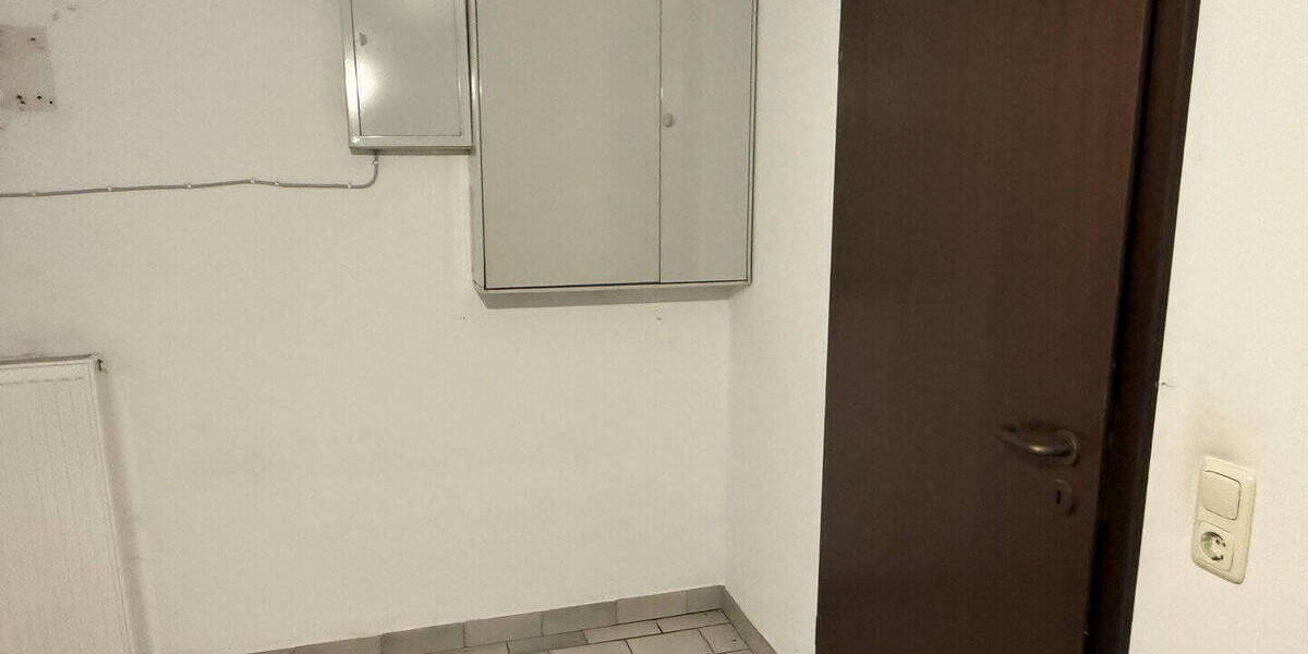 Einfamilienhaus Ransbach-Baumbach Baumbach - 1 Zimmer, 255 m&sup2;, 2.250&euro; | Angebot:26550261
