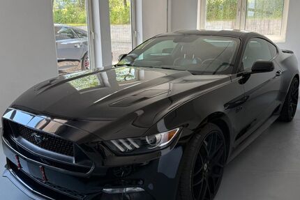 Ford Mustang 139.000 km 23.900 &euro; Niederelbert 56412