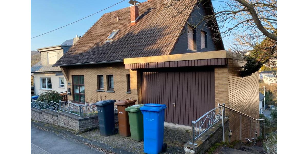 Einfamilienhaus Neuwied Feldkirchen - 6 Zimmer, 134 m&sup2;, 350.000&euro; | Angebot:26481622