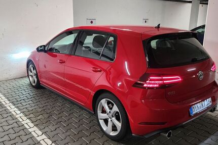 VW Golf 66.700 km 21.995 &euro; Bendorf 56170