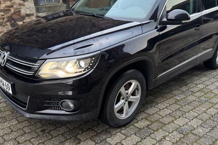 VW Tiguan 126.000 km 12.500 &euro; Nickenich 56645