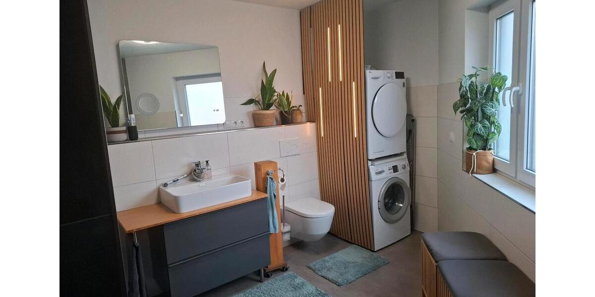 Etagenwohnung Neuwied - 3.5 Zimmer, 99 m&sup2;, 380.000&euro; | Angebot:26066128