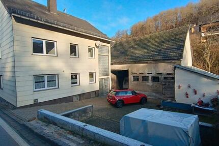 Haus Ettringen - 6.5 Zimmer, 147 m&sup2;, 287.000&euro; | Angebot:24364856