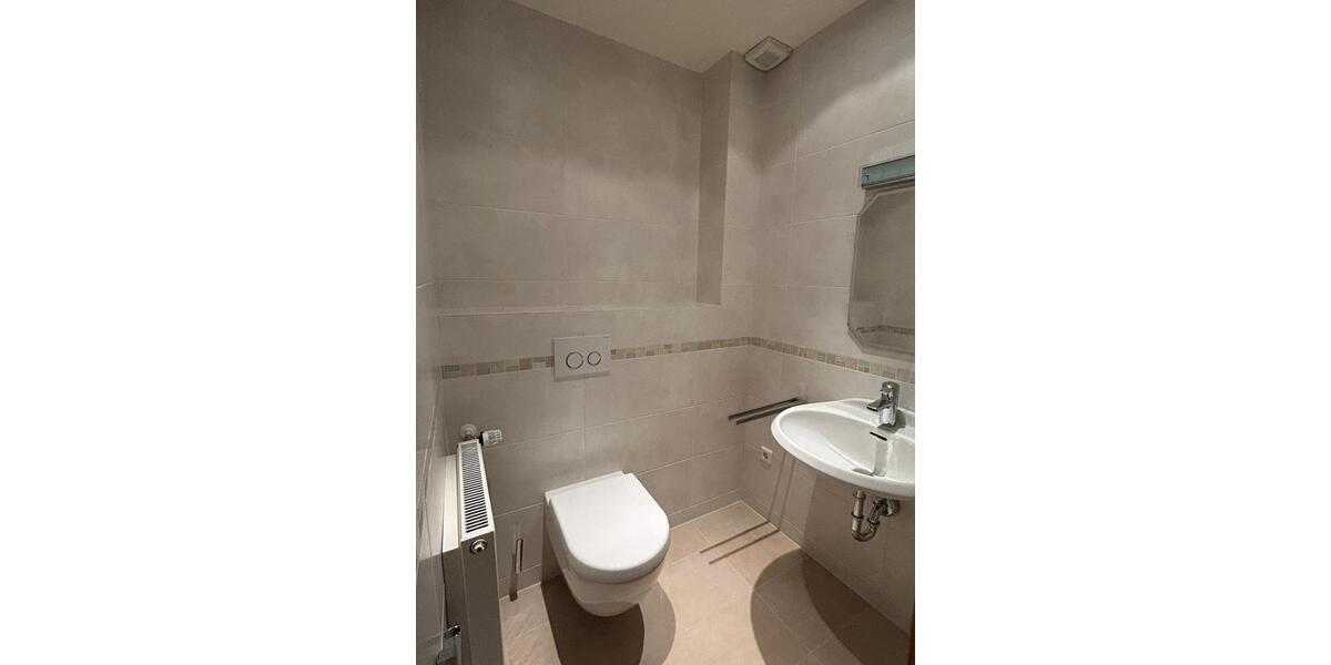 Etagenwohnung Halsenbach - 6 Zimmer, 165 m&sup2;, 990&euro; | Angebot:25755116