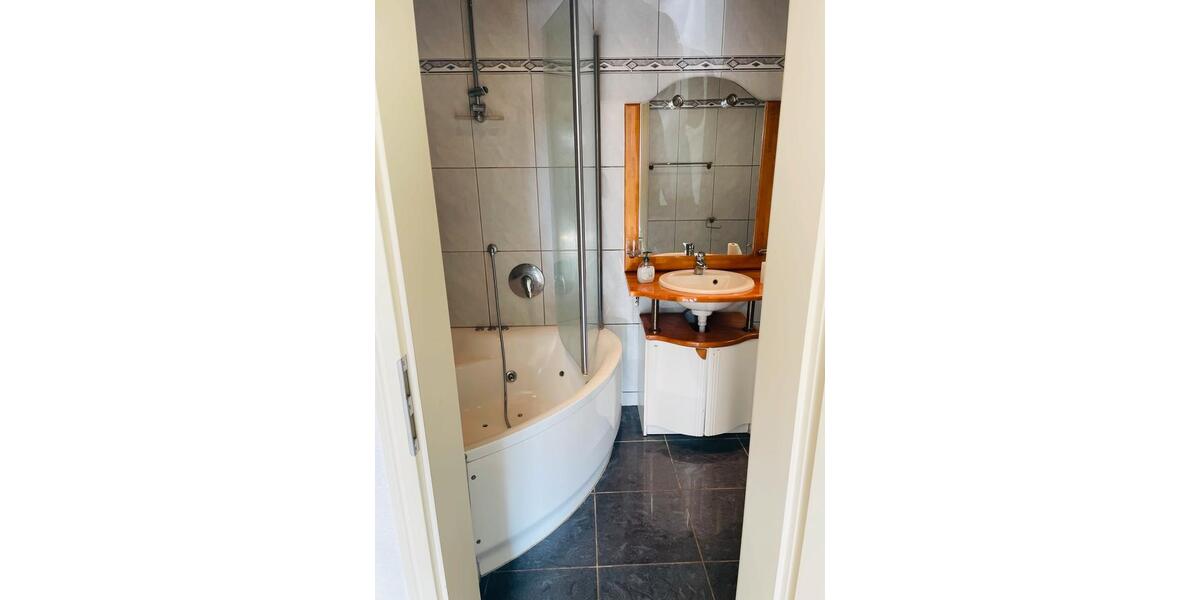 Erdgeschoßwohnung Ötzingen - 2.5 Zimmer, 62 m&sup2;, 700&euro; | Angebot:25834893