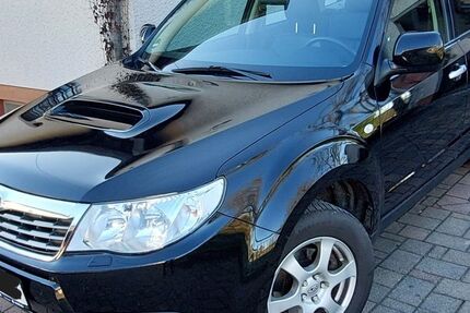 Subaru Forester 218.000 km 5.990 &euro; Boppard 56154