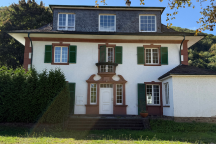 Haus Brohl - Lützing Lützing - 14 Zimmer, 350 m&sup2;, 849.000&euro; | Angebot:23204138