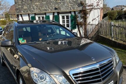 Mercedes-Benz E 250 131.000 km 14.900 &euro; Horhausen 56593
