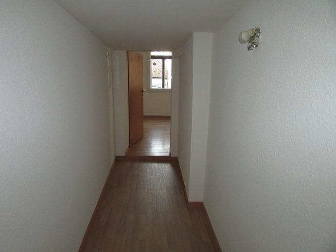 Erdgeschoßwohnung Urmitz - 3 Zimmer, 74 m&sup2;, 600&euro; | Angebot:25351389