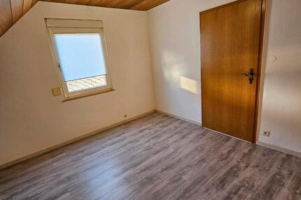Wohnung Koblenz Arenberg-Immendorf - 5 Zimmer, 93 m&sup2;, 1.100&euro; | Angebot:26351580