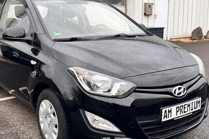 Hyundai i20 73.000 km 5.990 &euro; Andernach 56626