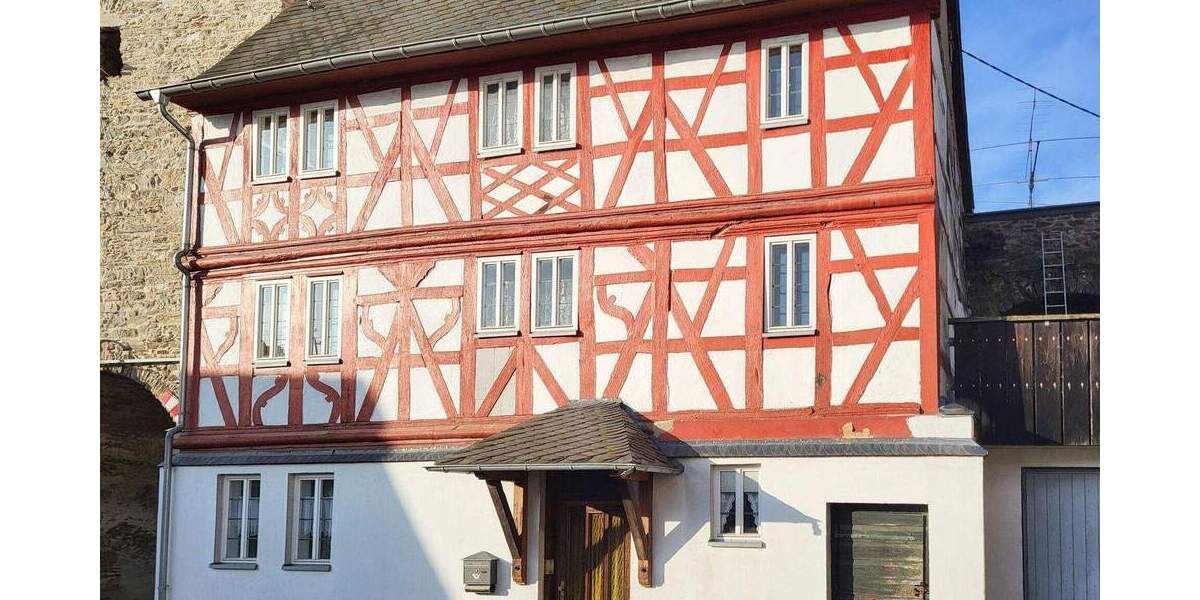 Einfamilienhaus Dausenau - 6 Zimmer, 140 m&sup2;, 79.000&euro; | Angebot:25691927