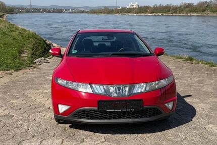 Honda Civic 140.000 km 2.890 &euro; Neuwied 55564