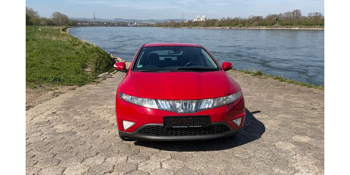 Honda Civic 140.000 km 2.890 &euro; Neuwied 55564