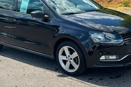 VW Polo 90.500 km 10.990 &euro; Remagen 53424