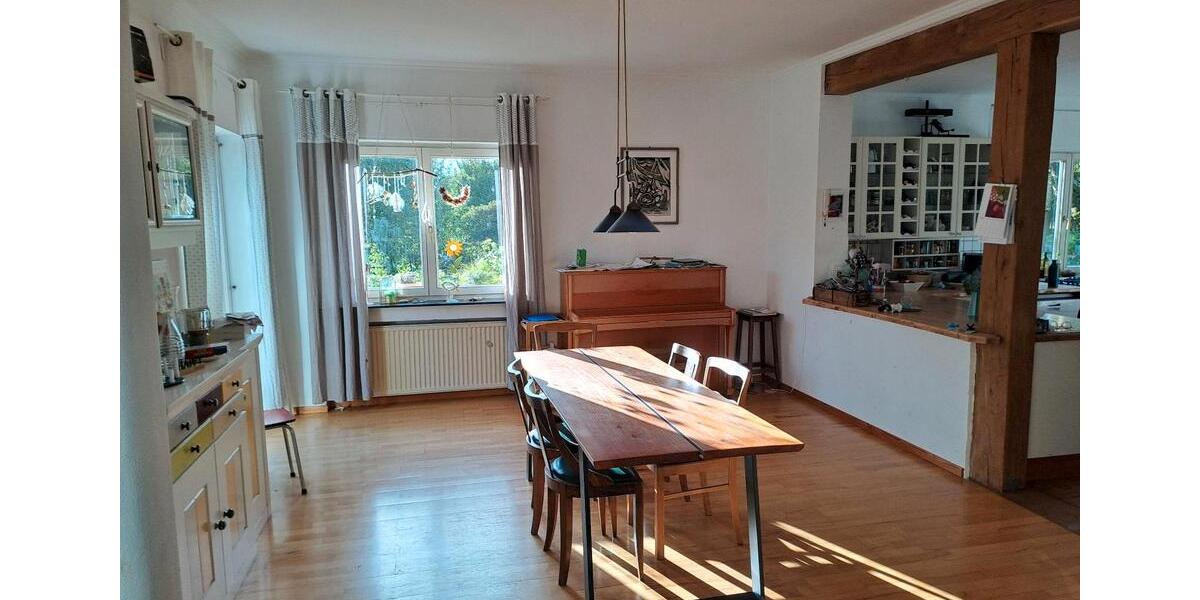 Etagenwohnung Vettelschoß - 2 Zimmer, 105 m&sup2;, 1.400&euro; | Angebot:25269691