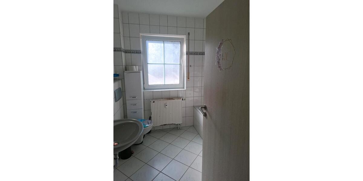 Erdgeschoßwohnung Bad Neuenahr-Ahrweiler Ahrweiler - 3 Zimmer, 81 m&sup2;, 1.030&euro; | Angebot:25638081