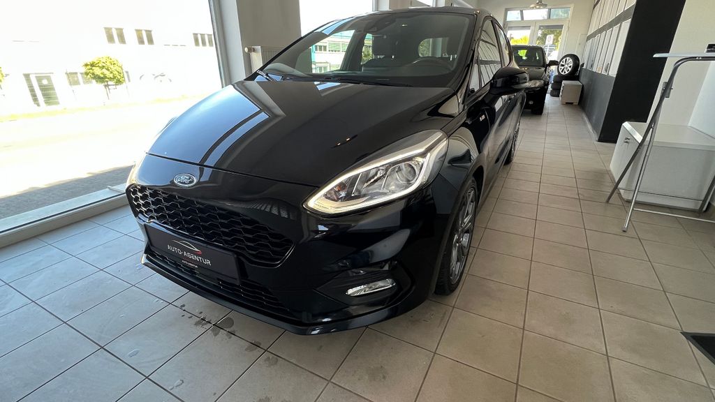 Ford Fiesta 136.000 km 8.990 &euro; Remagen 53424