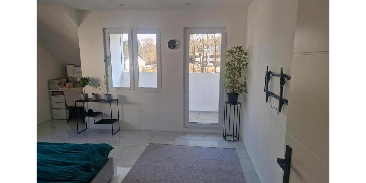 Einfamilienhaus Remagen - 8 Zimmer, 250 m&sup2;, 690.000&euro; | Angebot:26020976