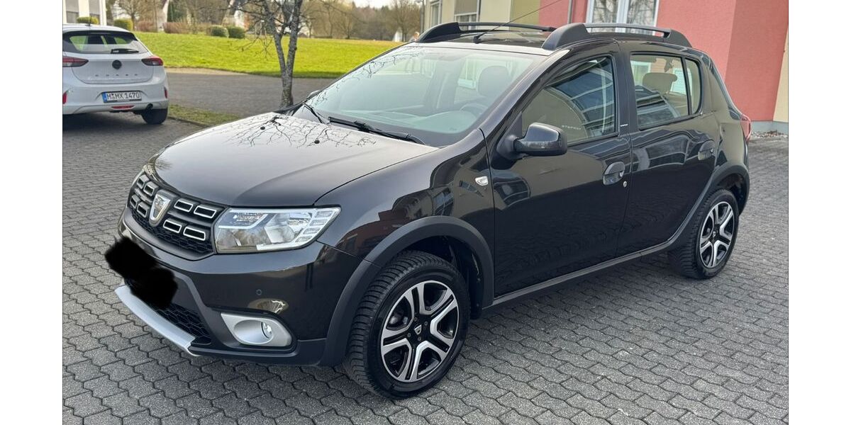Dacia Sandero 41.000 km 9.850 &euro; Ransbach-Baumbach 56235
