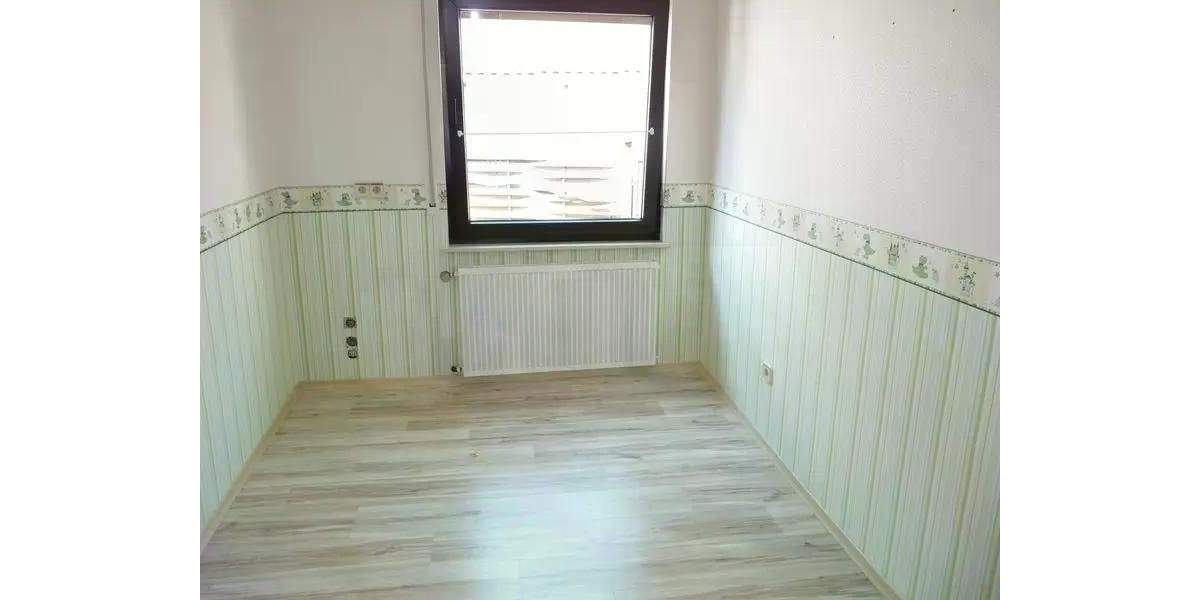 Reihenmittelhaus Wirscheid - 3 Zimmer, 73 m&sup2;, 119.000&euro; | Angebot:25665815