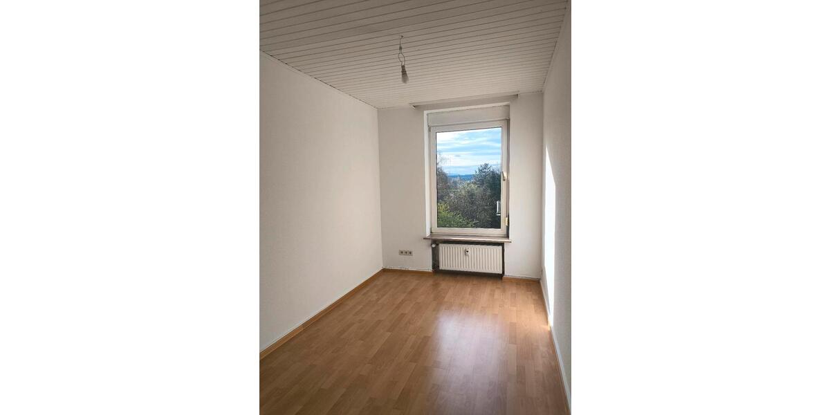 Etagenwohnung Koblenz Horchheim - 5 Zimmer, 130 m&sup2;, 1.150&euro; | Angebot:26029676