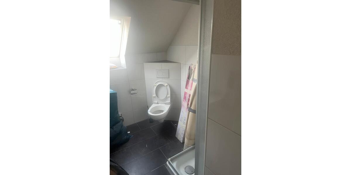 Dachgeschoßwohnung Neuwied - 2 Zimmer, 50 m&sup2;, 550&euro; | Angebot:25859992