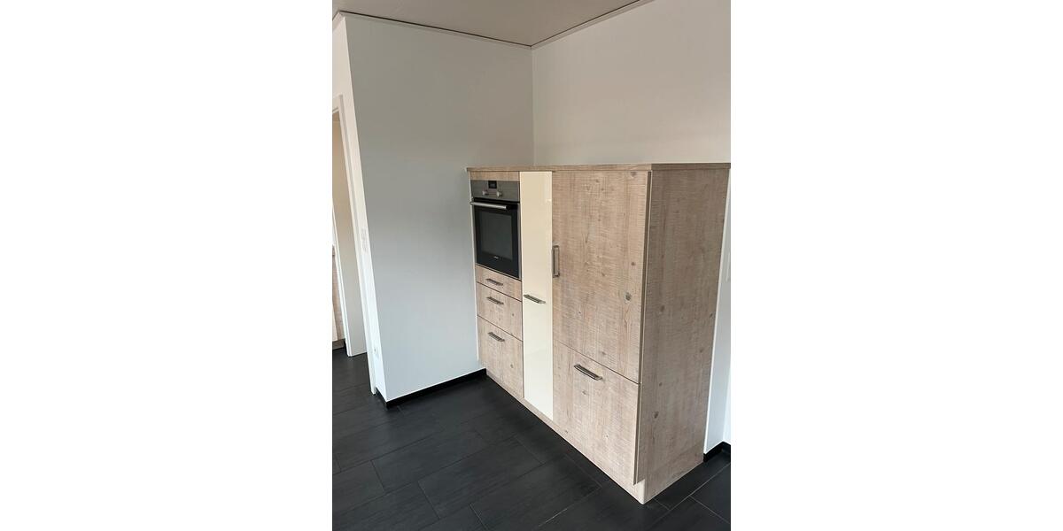 Erdgeschoßwohnung Urmitz - 2 Zimmer, 86 m&sup2;, 1.200&euro; | Angebot:25842192