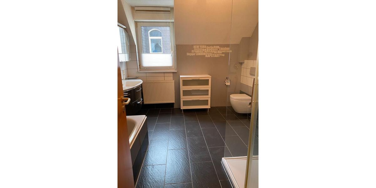 Einfamilienhaus Winningen - 5 Zimmer, 160 m&sup2;, 1.700&euro; | Angebot:26563087